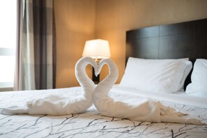 Ropa de cama hipoalergénica y colchones con acolchado adicional