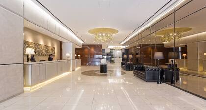Charis Hotel