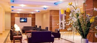 MOM Hotel