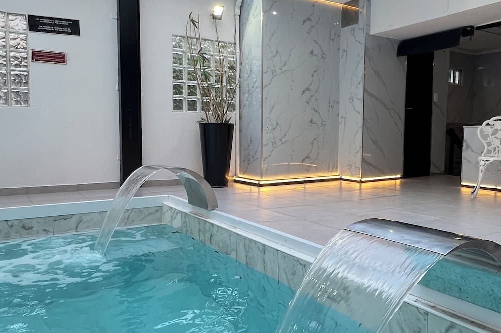 Ker Recoleta Hotel
