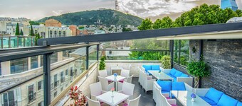 River Side Hotel