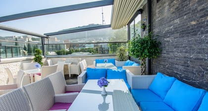 River Side Hotel