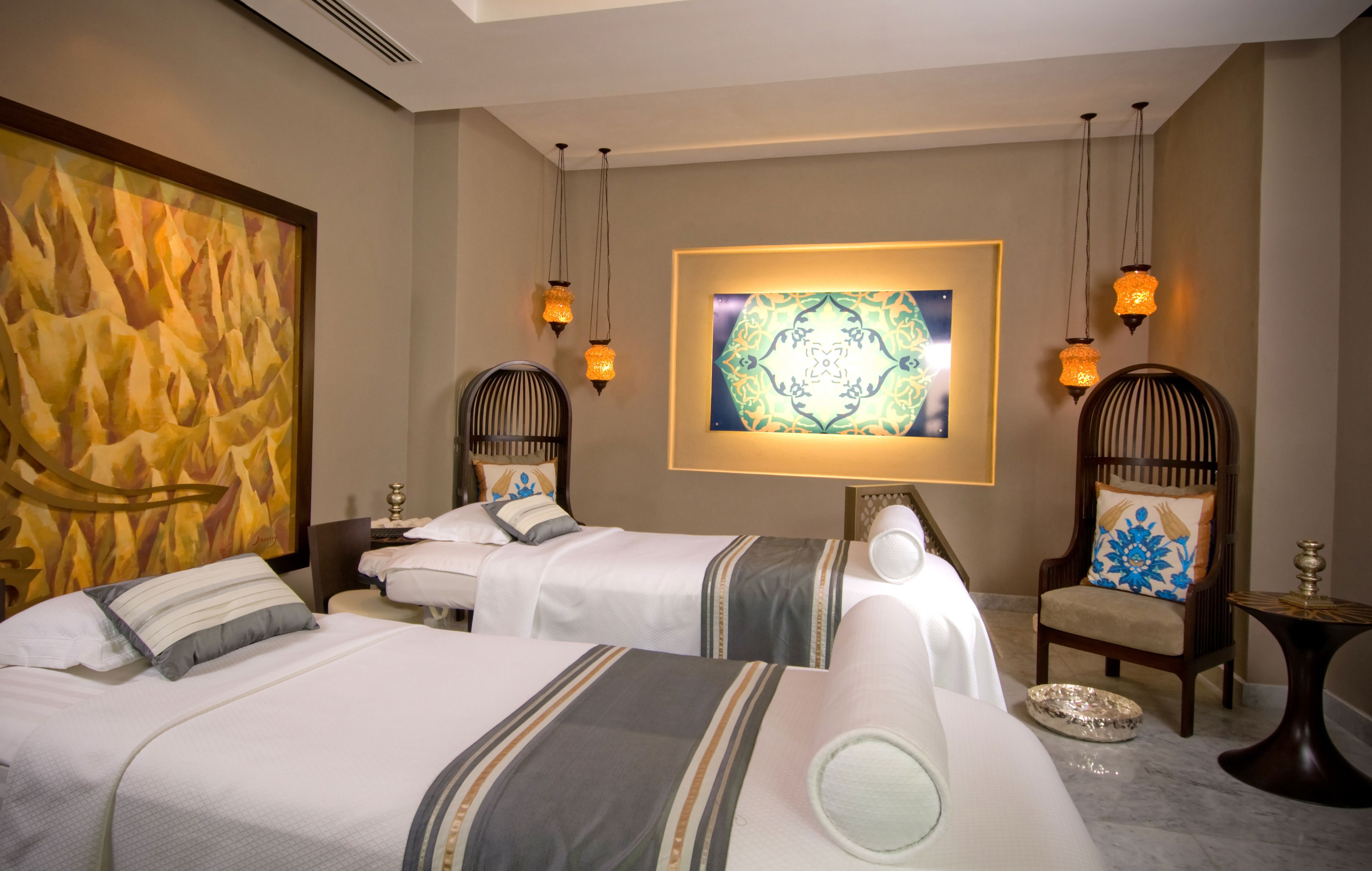 Sauna, hot tub, steam room, Turkish bath, body treatments, hydrotherapy