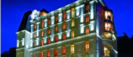 Facciata della struttura