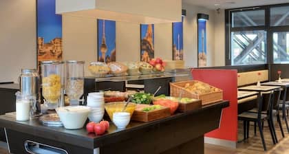 Meininger Hotel Berlin Hauptbahnhof