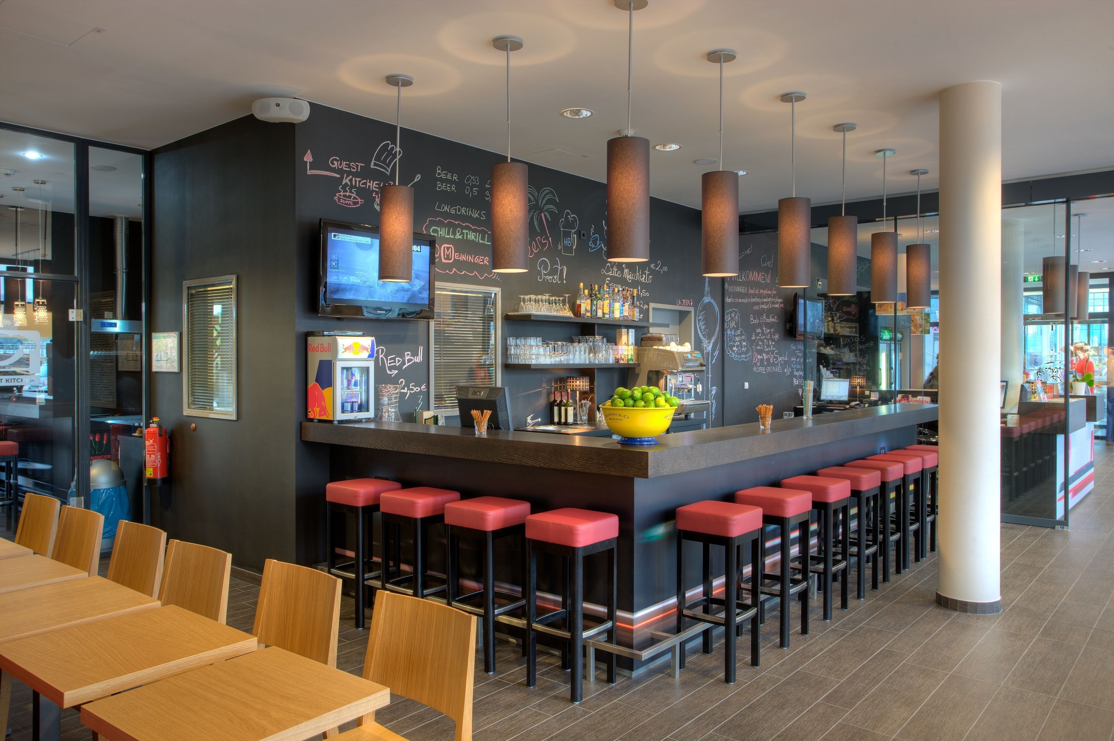 Bar (in der Unterkunft)