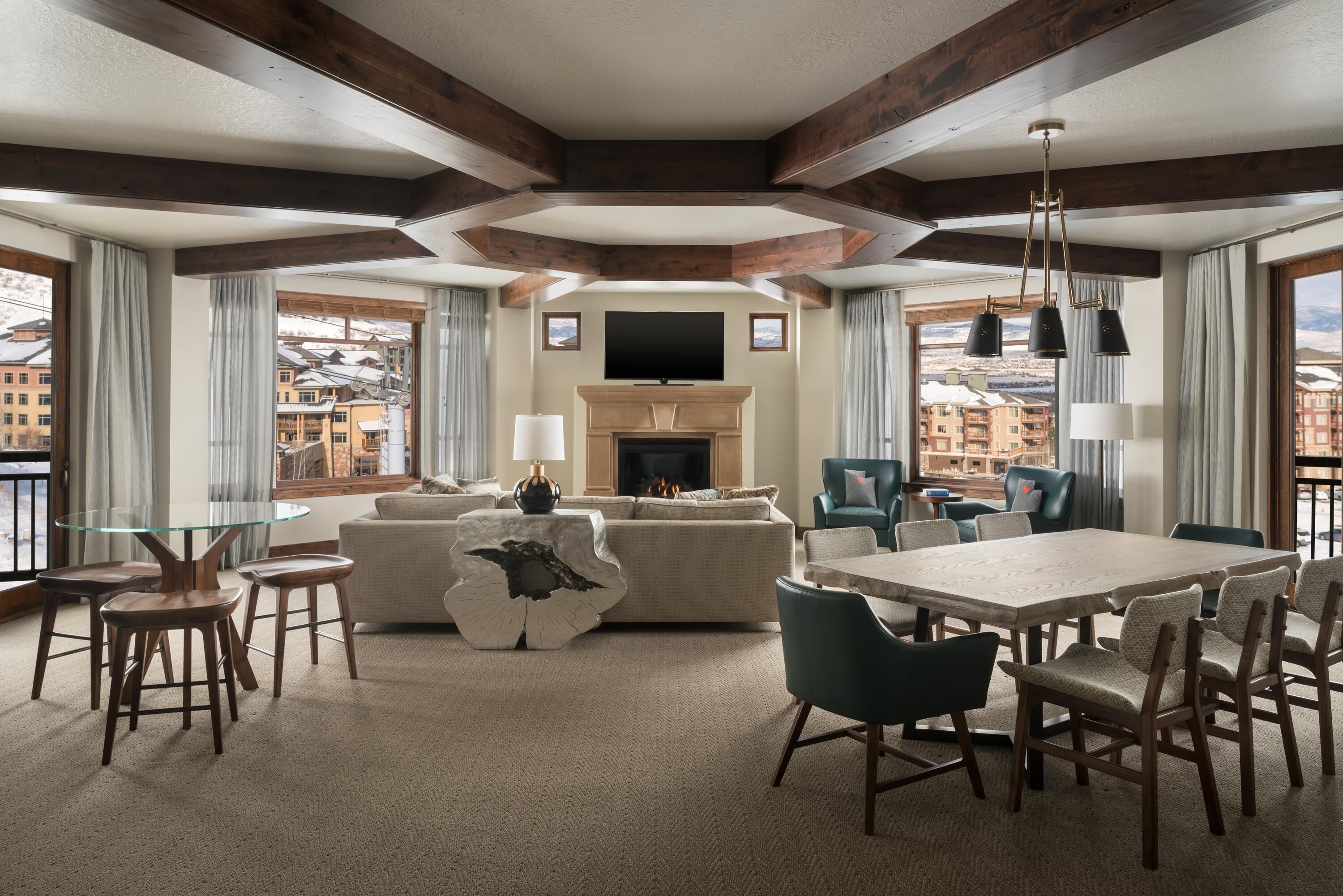 Leilighet, 4 soverom (Residence) | Sengetøy av topp kvalitet, senger med overmadrass og safe på rommet