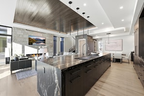 Townhome, 5 Bedrooms (Residence)