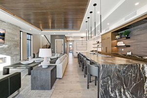 Townhome, 5 Bedrooms (Residence) | Premium bedding, pillowtop beds, in-room safe, desk