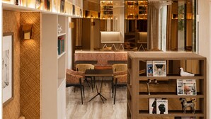 Reception - Hotel Maison Lenoir (Paris)