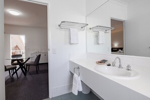 Upper Family Room | Bathroom | Designer toiletries, hair dryer, towels