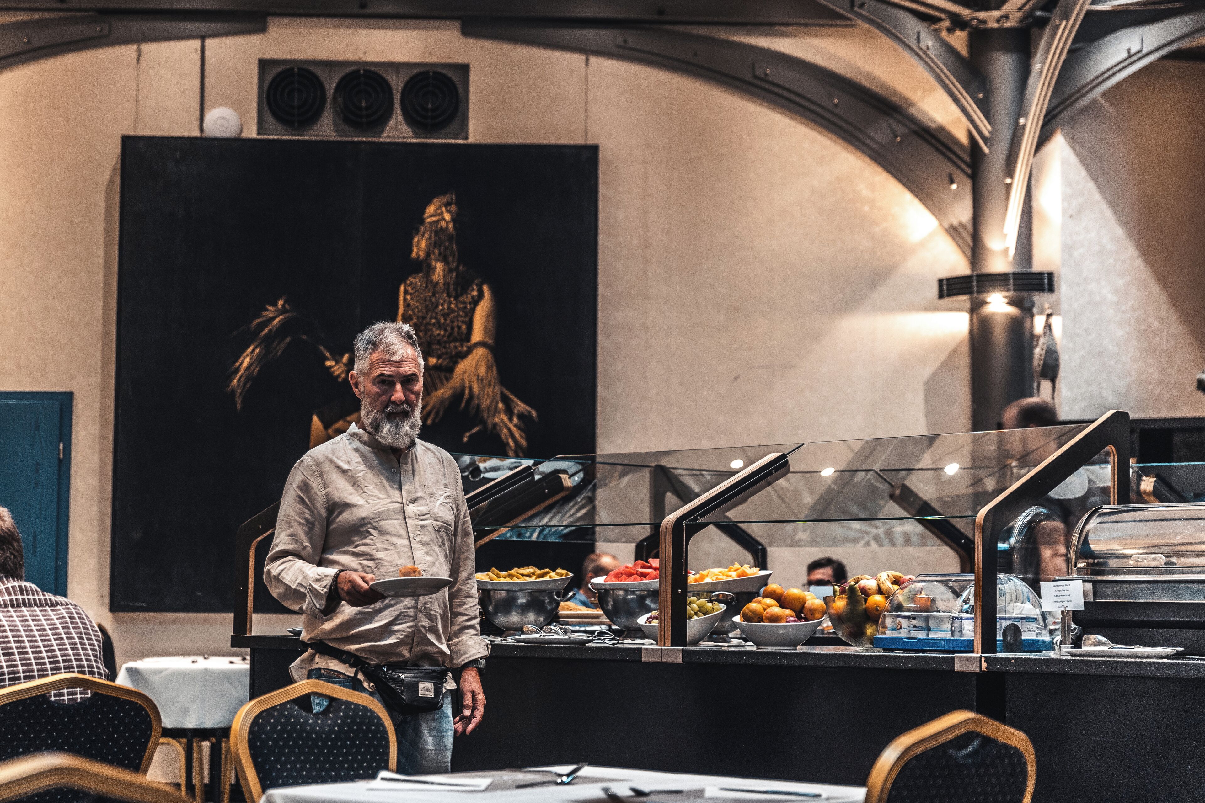 daily buffet breakfast (eur 20 per person)