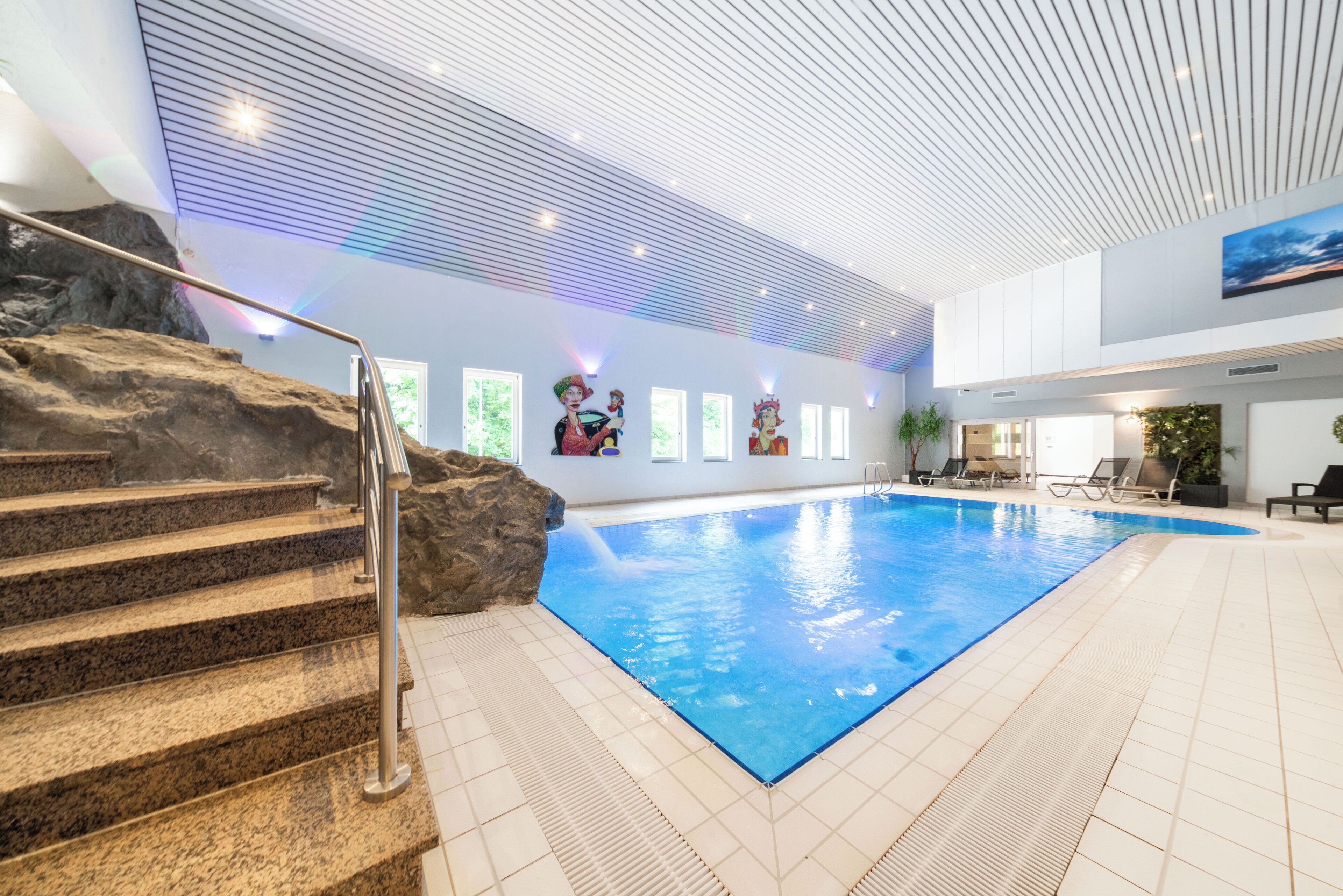 indoor pool, pool loungers
