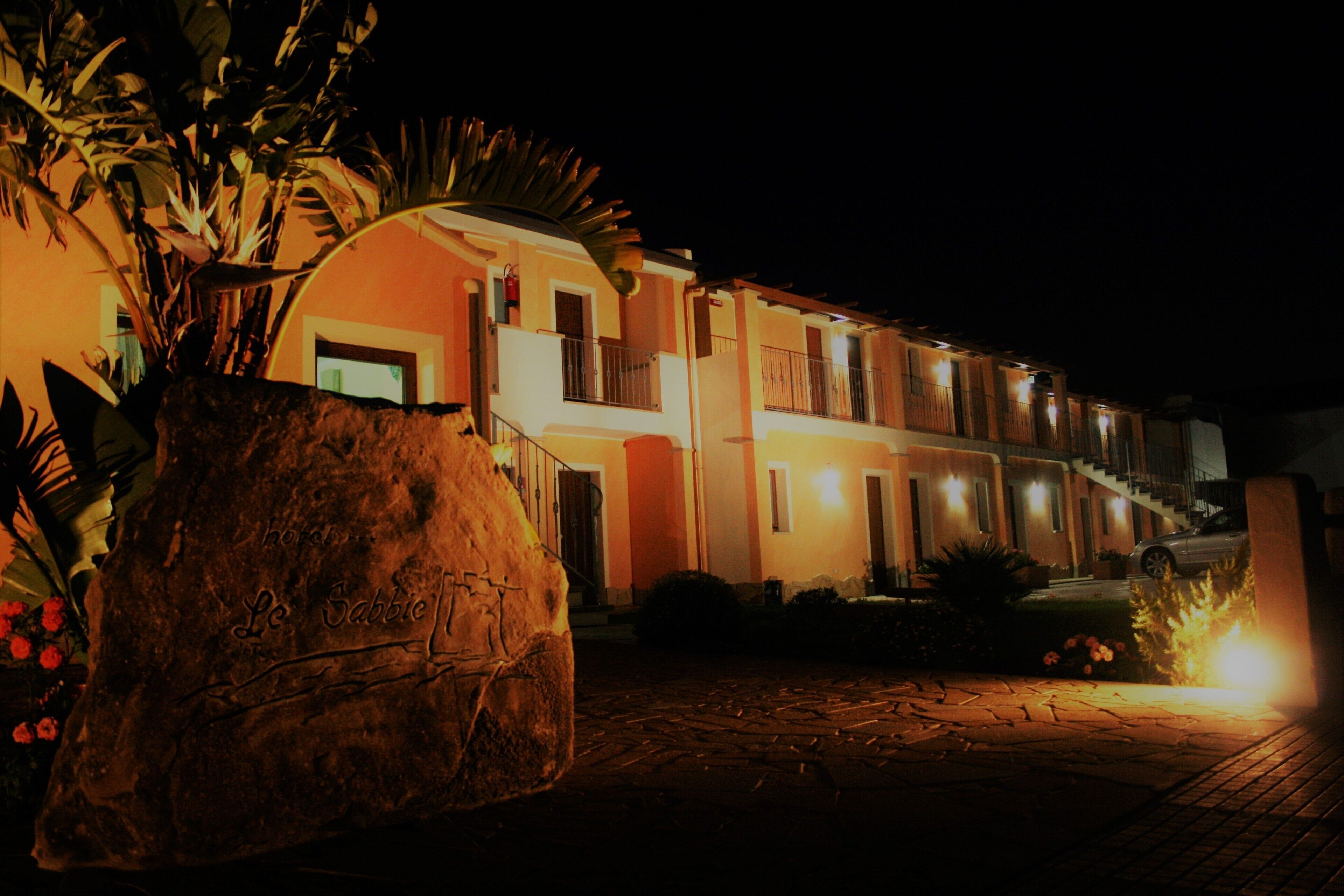 واجهة المنشأة