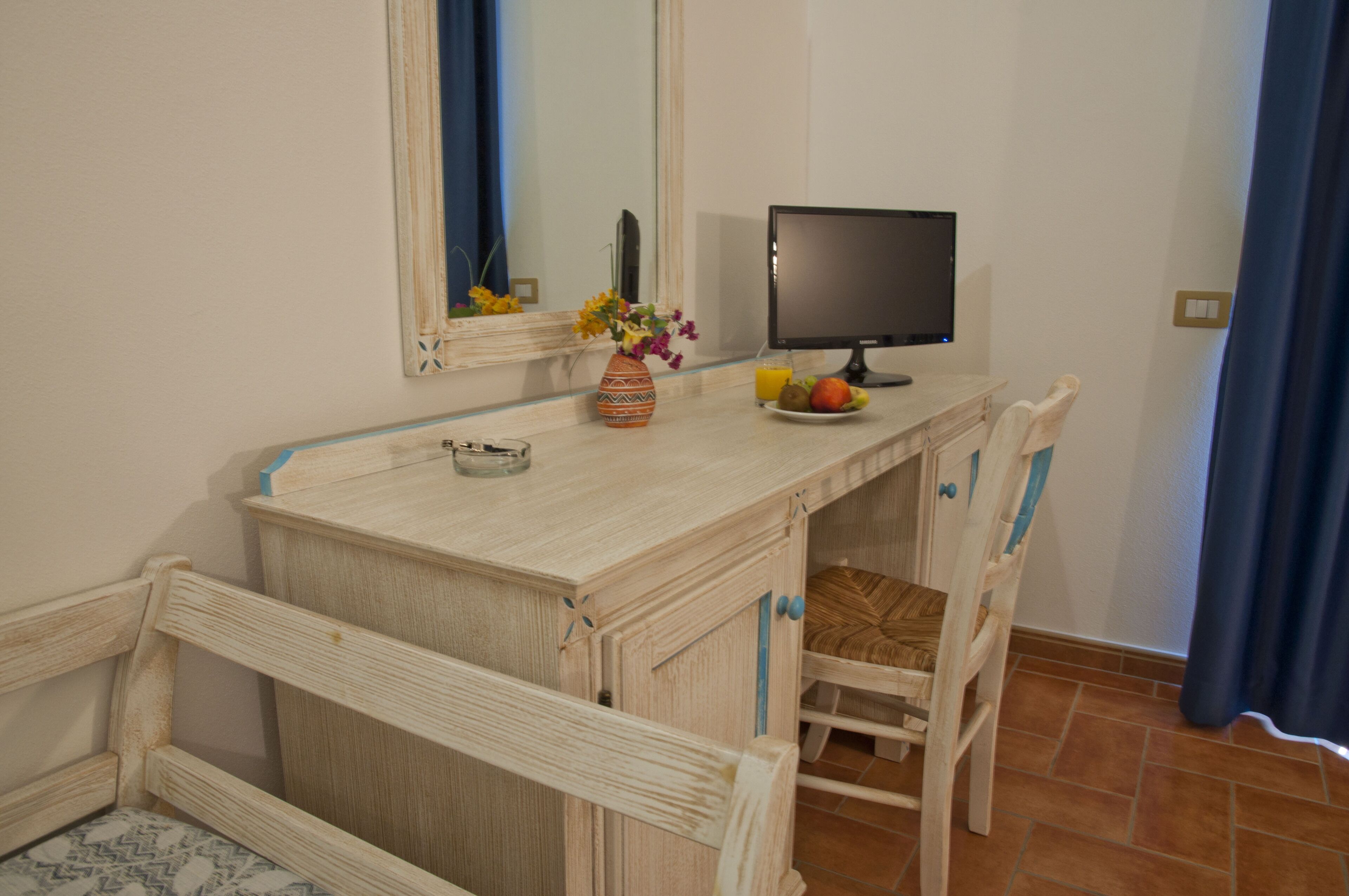 comfort triple room | 1 bedroom, minibar, in-room safe, individually decorated