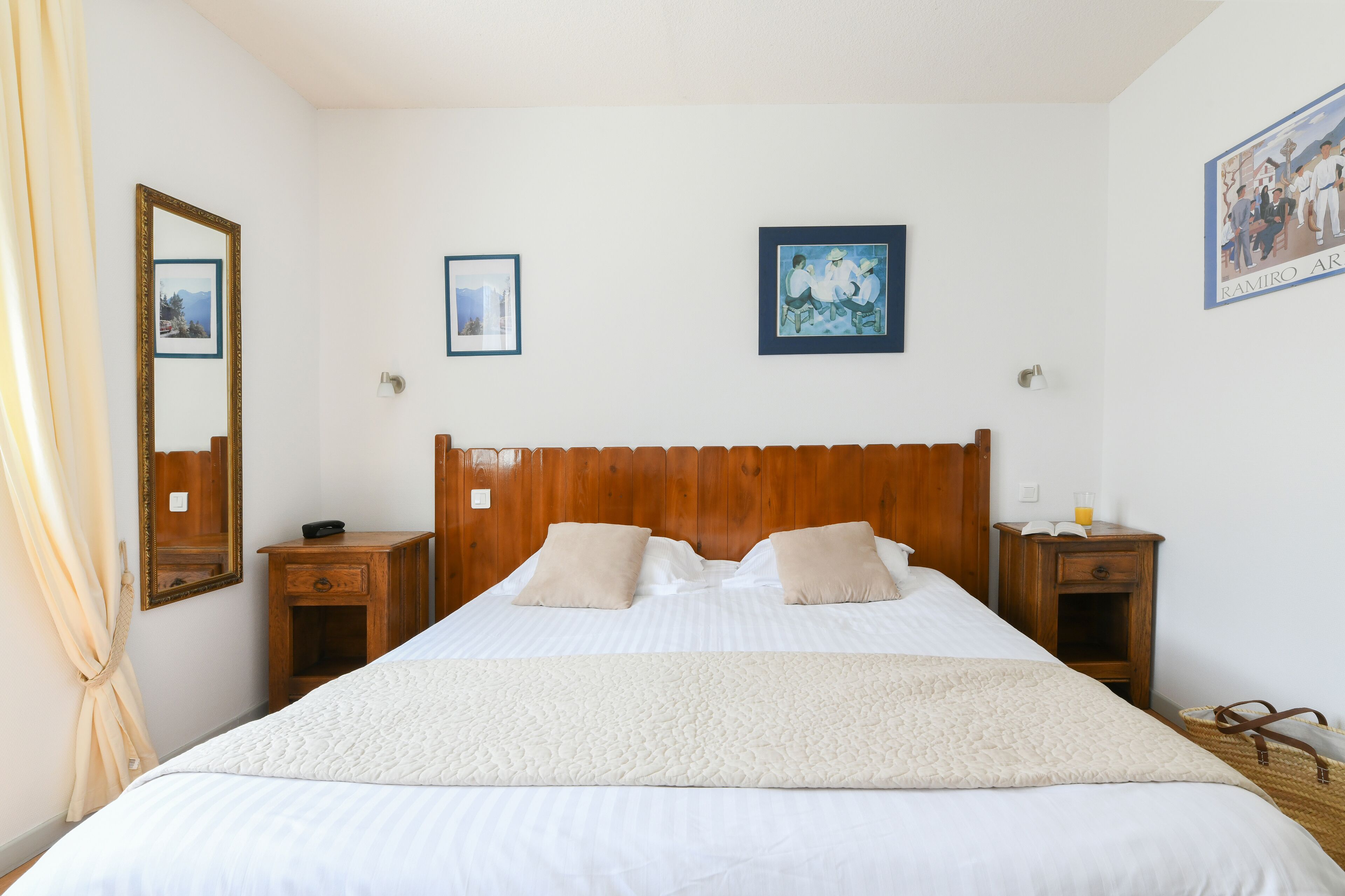 comfort double room | desk, laptop workspace, iron/ironing board, free wifi