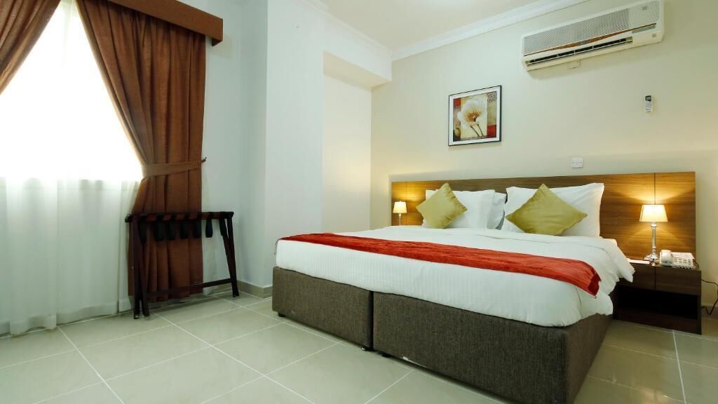 in-room safe, desk, iron/ironing board, rollaway beds