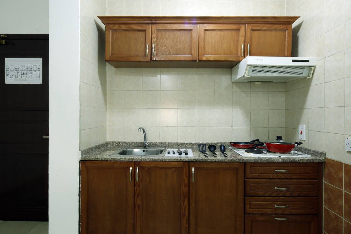 superior apartment, 1 double bed | private kitchen | full-sized fridge, microwave, stovetop, coffee/tea maker