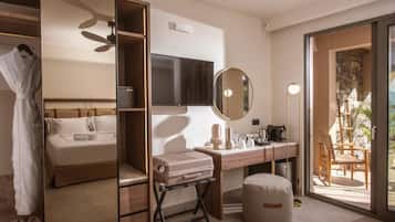 In-room safe, desk, blackout drapes, iron/ironing board (on request)