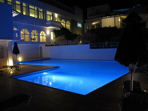 2 outdoor pools, pool umbrellas, sun loungers - Selena Village Hotel (Agios Nikolaos)