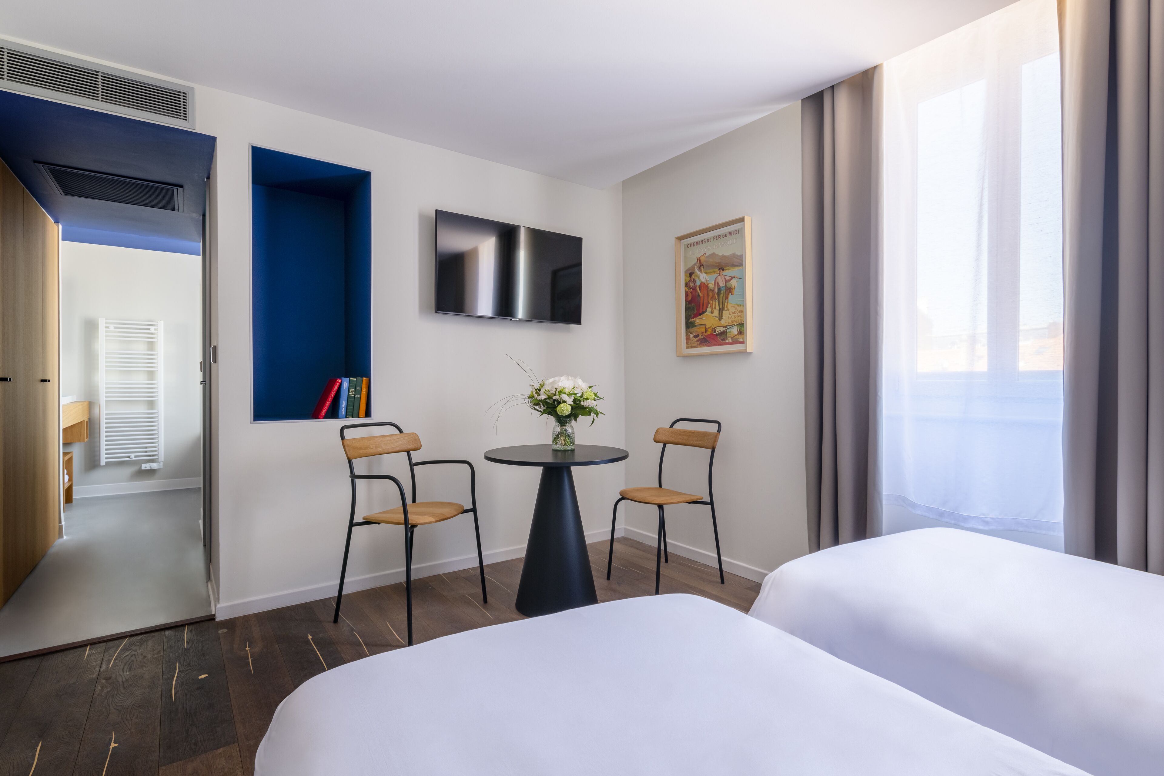 luxury room | bathroom | towels