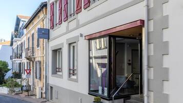 Voorkant van accommodatie