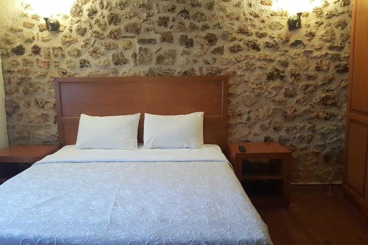 Quarto família, cozinha | Roupas de cama premium, cofres nos quartos, Wi-Fi de cortesia