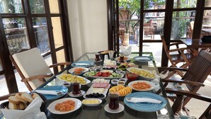 Breakfast meal - Villa Verde - Special Class (Antalya)