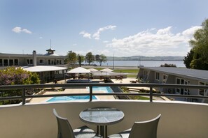 Balcony - Anchorage Resort Taupo (Taupo)