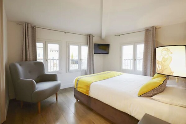 Double Room - Basilic View