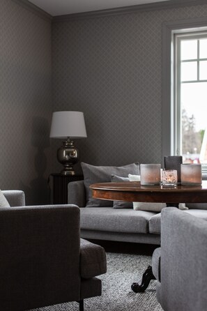 Luxury Villa | Living area - Engeltofta Sea Lodge Hotel (Gävle)