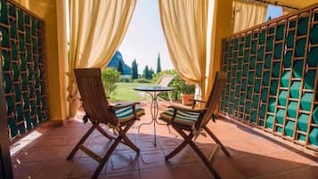 Junior Suite Bouganville | Hiên