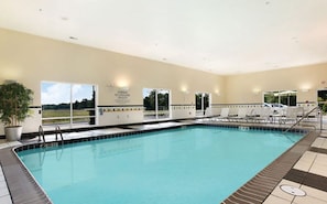 Indoor pool - Fairfield Inn & Suites by Marriott Weirton (Weirton)