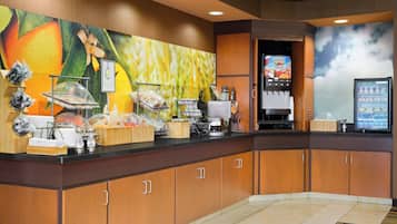 Desayuno continental incluido todos los días