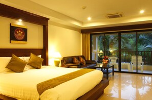 Deluxe Poolside | ระเบียง