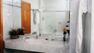 Lavabo del cuarto de baño