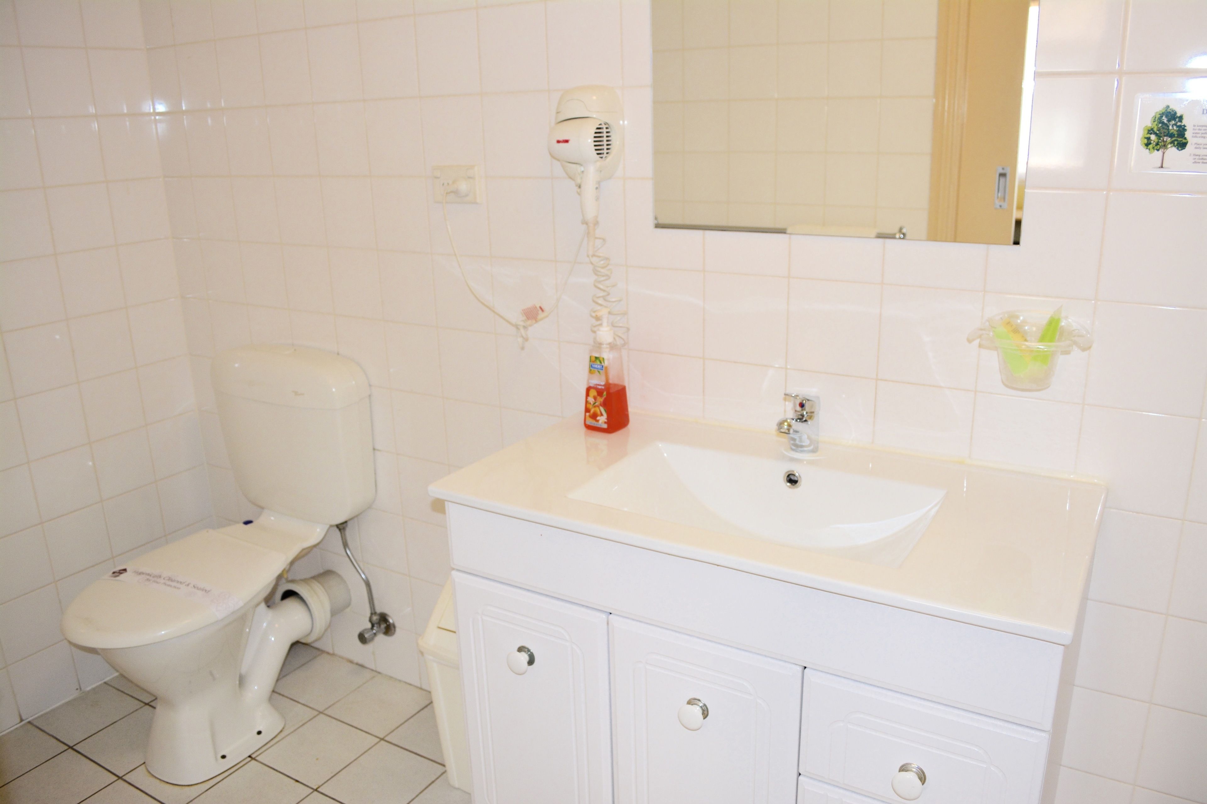 Photo - City East Motel