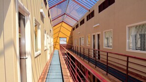 Lorong