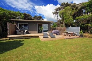 Garden - Koi Roc Waiheke Island Accommodation (Waiheke Island)