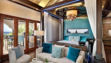 Minibar, Zimmersafe, Schreibtisch, Bügeleisen/Bügelbrett