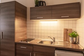 Comfort appartement | Hypoallergeen beddengoed, een bureau, geluiddichte muren, gratis wifi