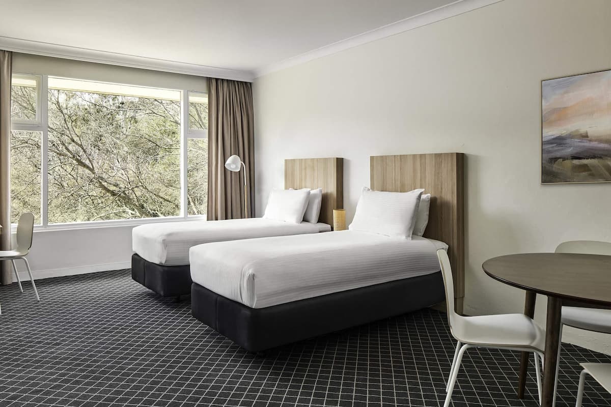 Family Room | Minibar, in-room safe, desk, laptop workspace