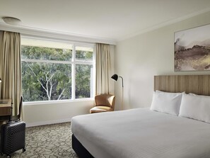 Quarto superior, 1 cama King (King) | Frigobar, cofres nos quartos, escrivaninha