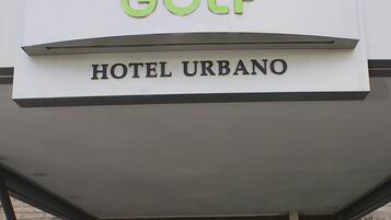 Fachada da propriedade