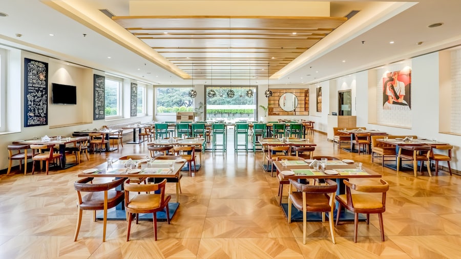 Lemon Tree Hotel, Electronics City - Bengaluru