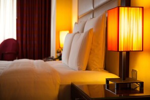 Deluxe Double Room | 1 bedroom, minibar, in-room safe, desk - Grand Regal Hotel (Doha)