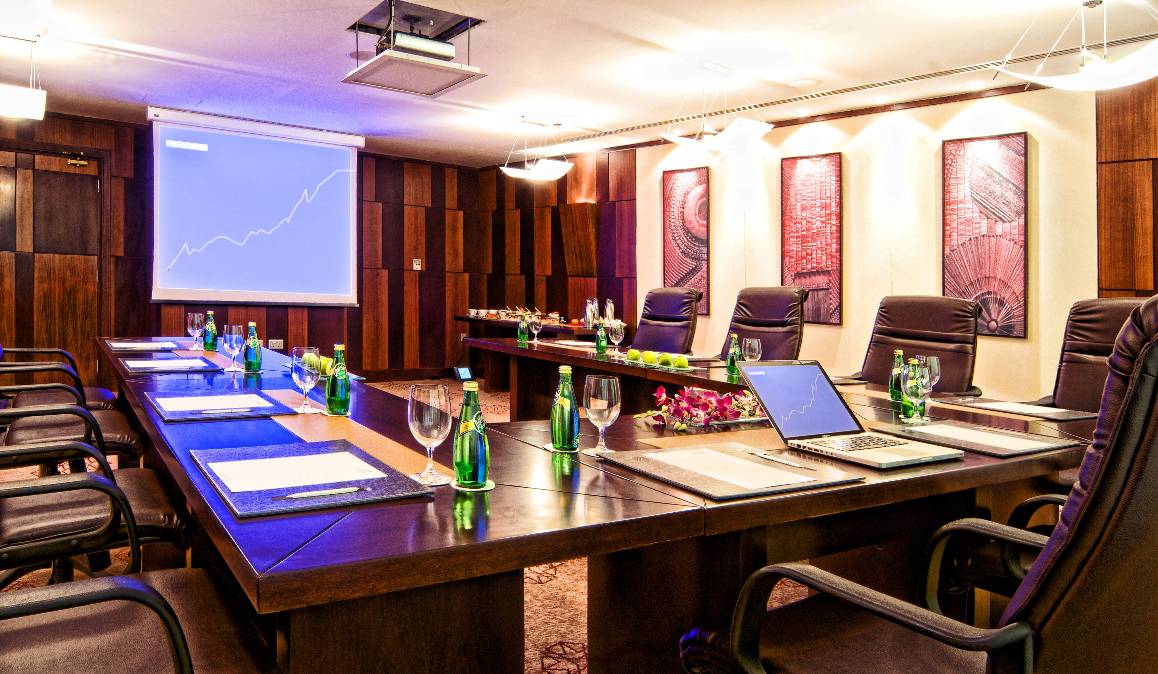 Photo - Grand Regal Hotel