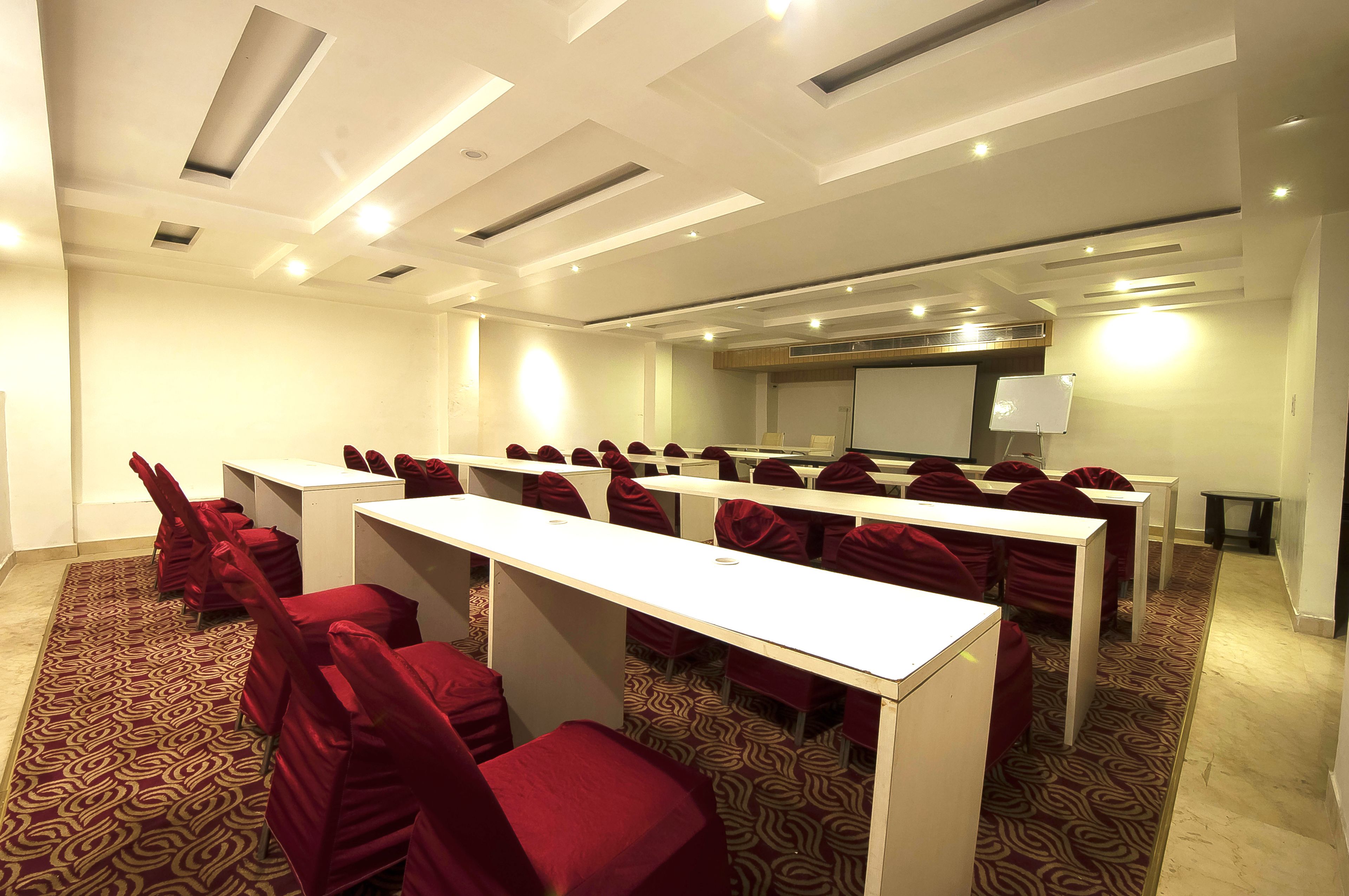 Foto - Hotel Le Roi Near New Delhi Railway Station