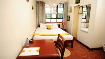 1 bedroom, free minibar, in-room safe, desk