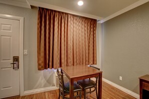 Room, 1 King Bed | In-room dining - West Coast Inn - Near Gem Theatre (Santa Ana)